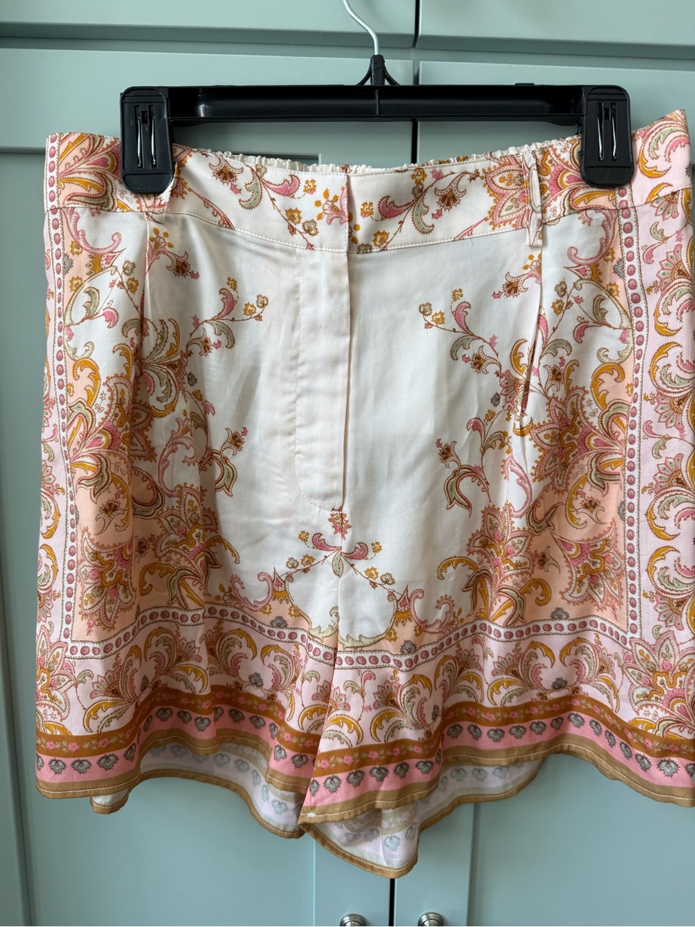 H&M Pink and White Paisley Border Print Women's Shorts
